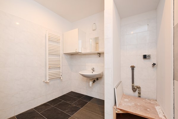 Medium property photo - Jan ten Brinkstraat 147, 2522 HX Den Haag